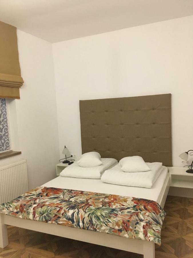 Casa Karola Haz Bed & Breakfast BaileTusnad Exterior foto
